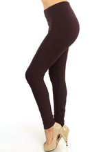 6977747_Brown-1494463053.jpg