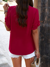 Women's casual solid color V-neck short-sleeved top