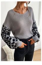 Ladies Crew Neck Leopard Print Contrasting Pullover Sweater