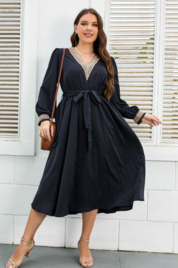 Plus Size Contrast Tie Waist Midi Dress