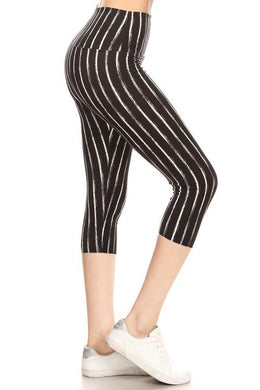 Yoga Style Banded Lined Stripe Printed Knit Capri Legging