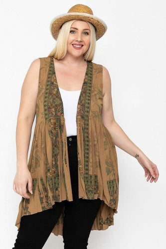 Plus Size Sleeveless Long Cardigan with Rounded Pleated Hem and Floral Print