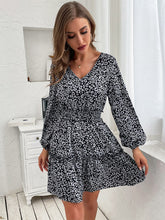 Women's slim cake skirt ruffled long -sleeved dress