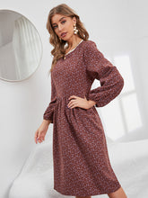 Women’s Floral Mid Length Dress With Lace Collar