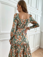 Long -sleeved base fashion dress
