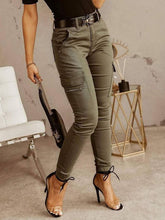 Women's Solid Color Ankle Cargo Pants