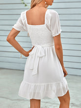 Women's spring and summer V-neck solid color waist short-sleeved dress
