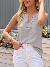 Women's solid color V-neck loose bottom ladies vest
