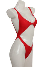 Women's Solid Color Twisted Cutout One-Piece Swimsuit