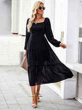 Elegant and elegant multi-layer long skirt with square collar