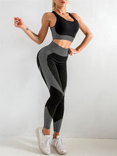 Women's Halter Neck Yoga Tank Top + High Waist Tight Yoga Pants Two-Piece Set